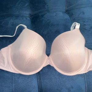 Victorias Secret T-shirt bra